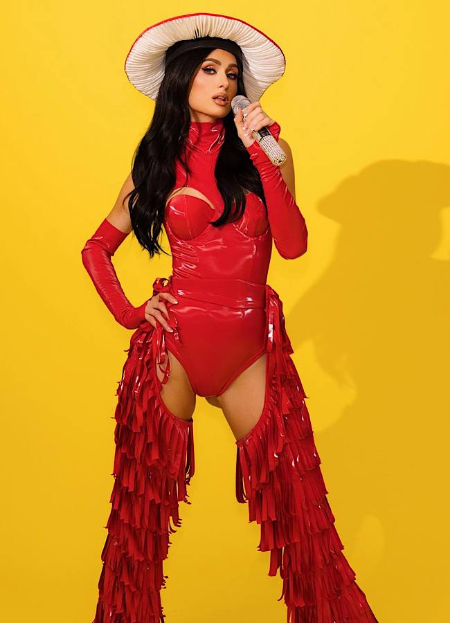 10 вражаючих образів голлівудських зірок на вечірці Хелловін 2023