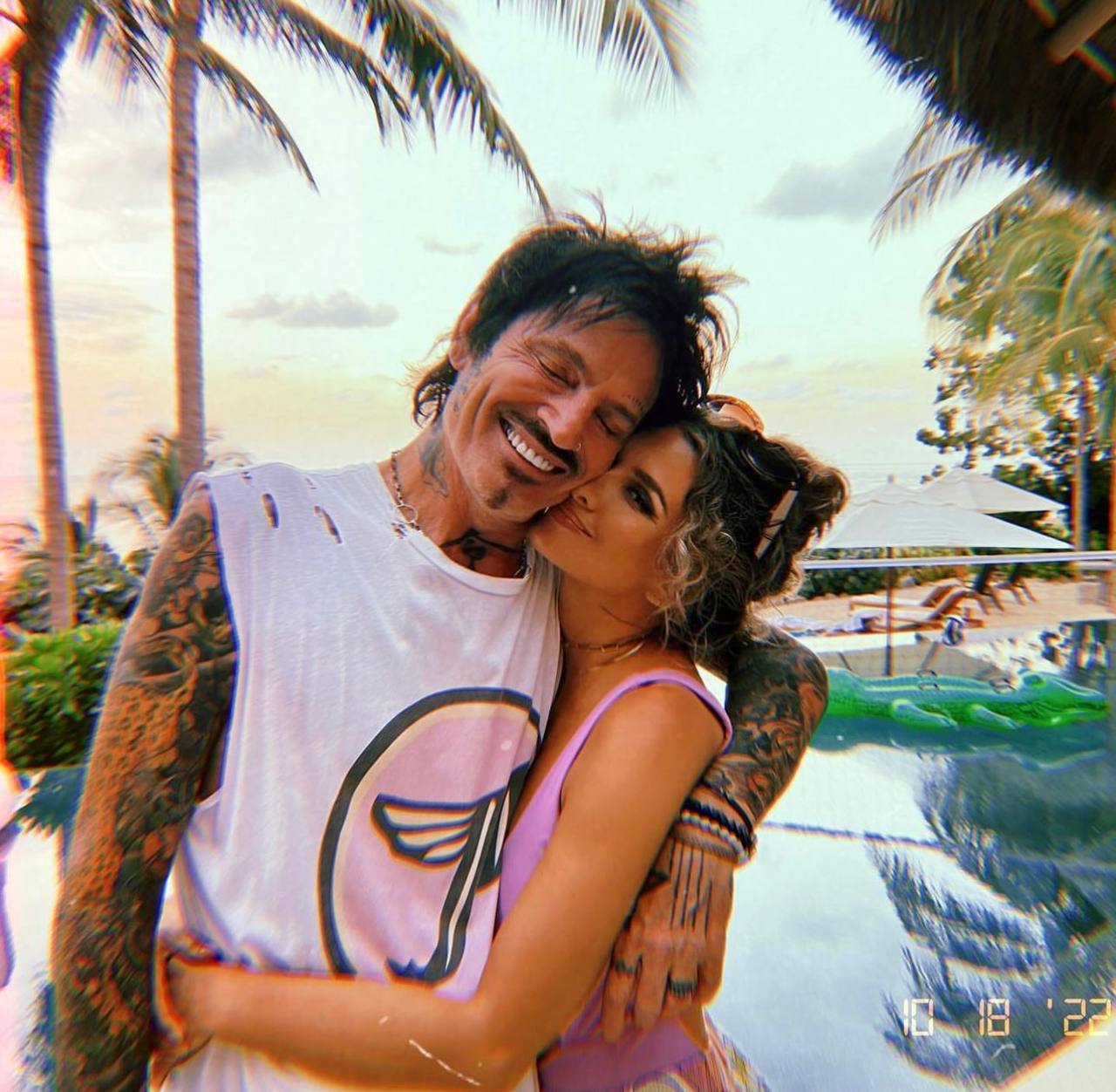 6 мировых звездных пар, которые обручились в День Святого Валентина