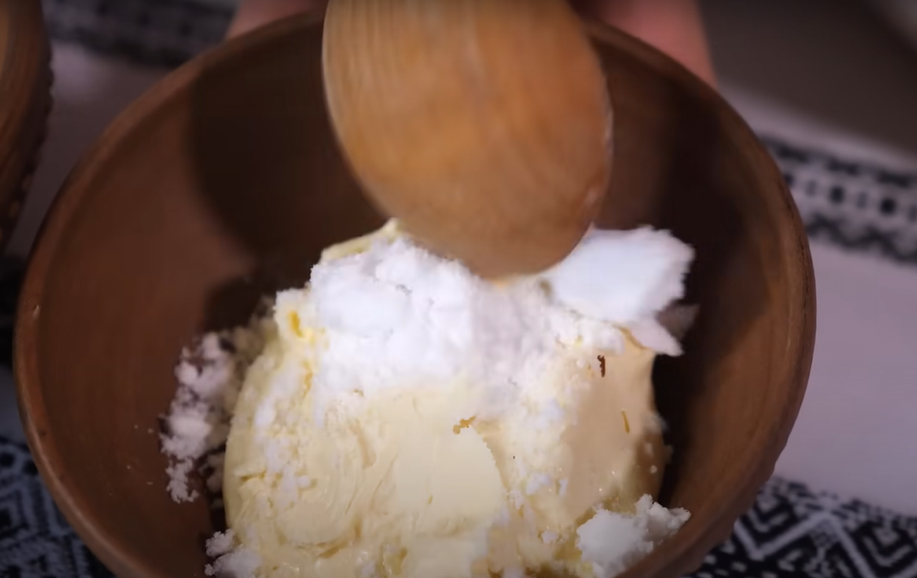 Яблочный пляцок на песочном тесте: вкусный десерт с Галичины, который тает во рту