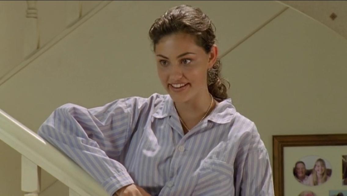 Как изменились главные героини приключенческой истории русалок из "H2O. Просто добавь воды" (фото)