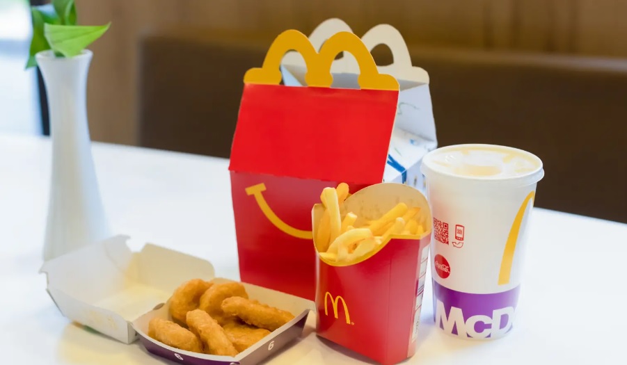 Скільки всього McDonald’s у світі та країни, де ви не знайдете жодного