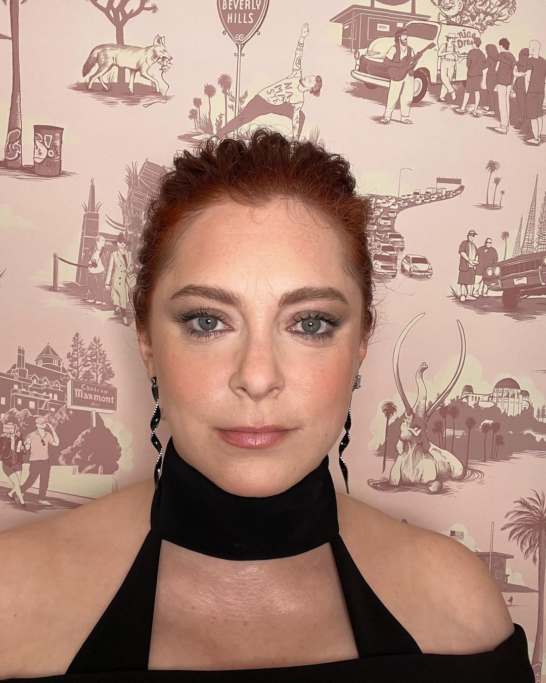 5 "неидеальных" звезд, которым безразличны стандарты красоты