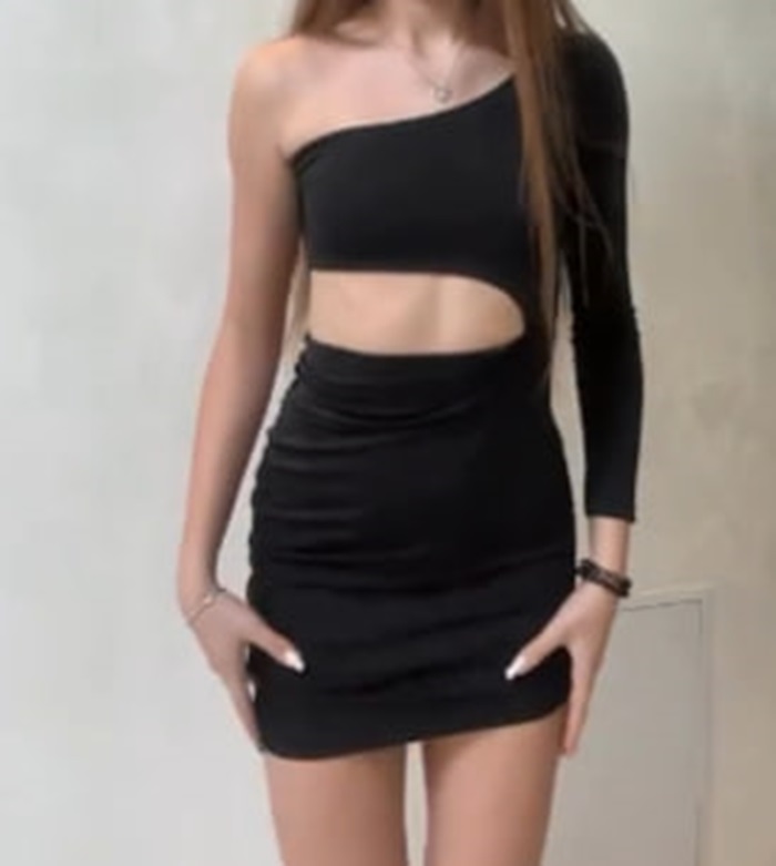 Это точно не дресс-код. 5 вещей, которые не стоит надевать в офис