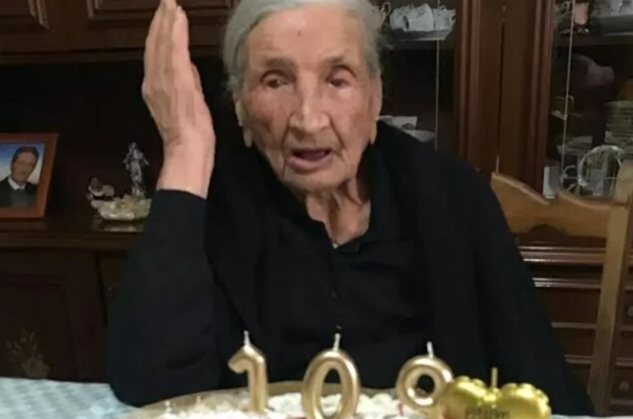Living to 109: Maria Rosa's simple secrets for long life unveiled
