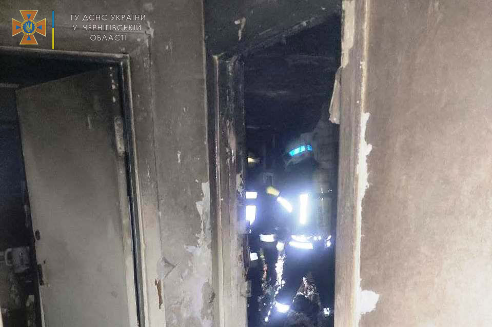 В Чернигове произошел пожар в общежитии: эвакуировали 49 человек