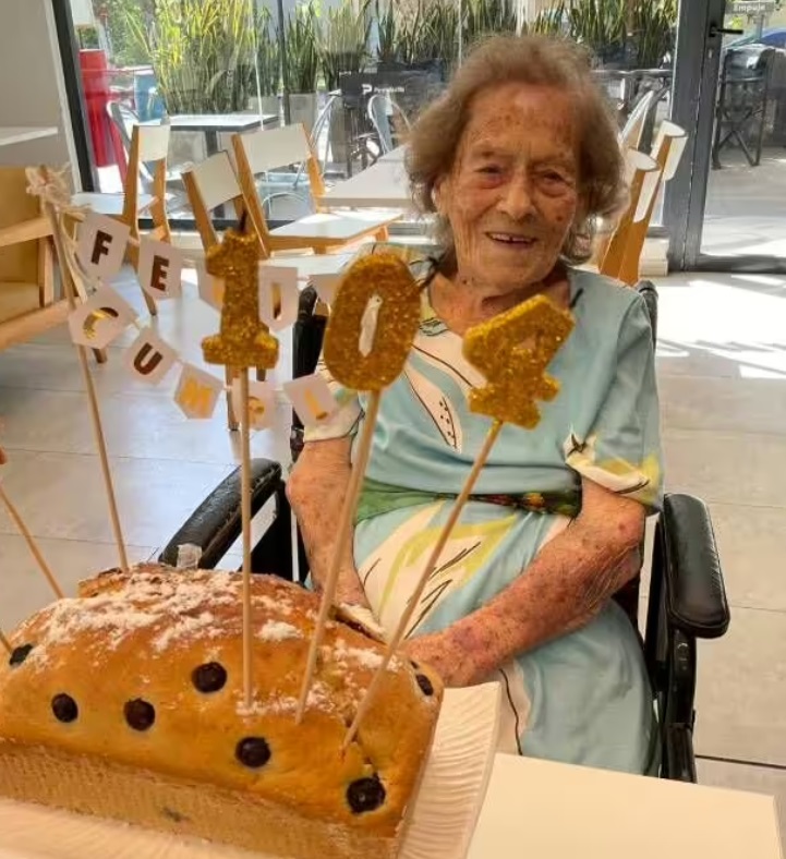 104-летняя женщина после празднования дня рождения назвала три секрета долголетия: и это не гены