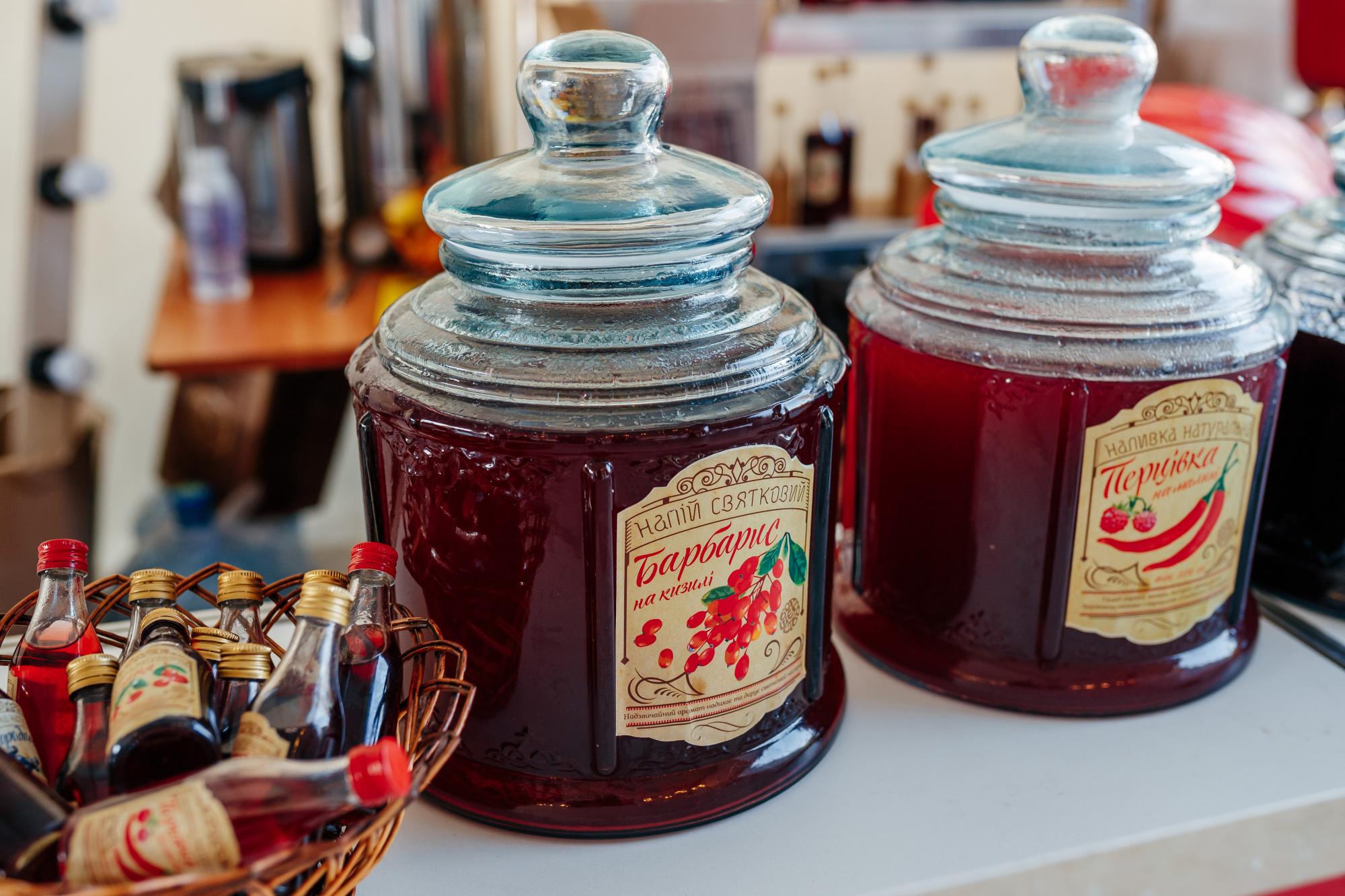 В Киеве песнями, танцами, спектаклями и фаер-шоу встретят весну: где и когда