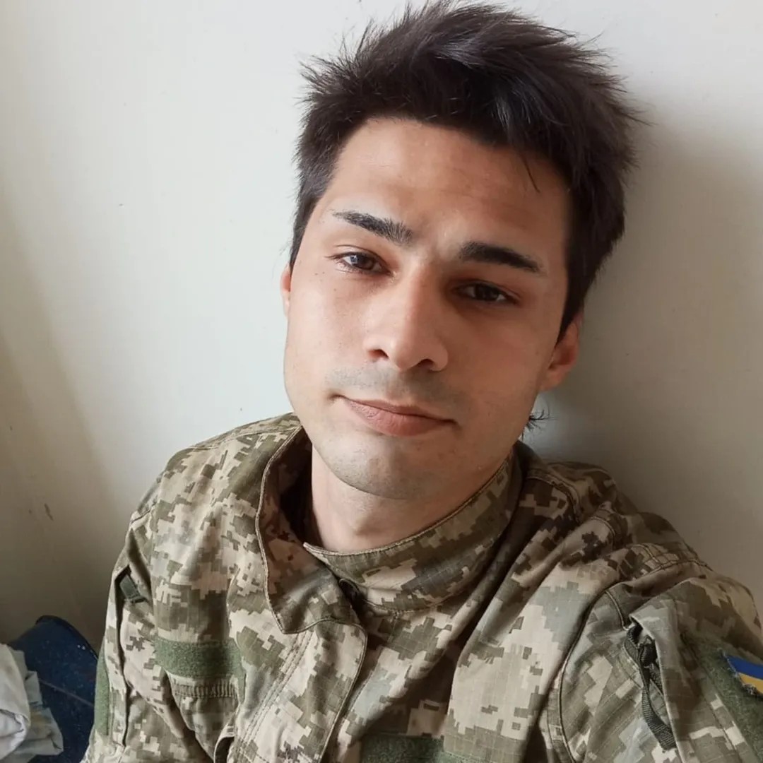 &quot;Жестко мобилизовали&quot;. Певец Никита Ломакин показался в форме и рассказал, куда исчез