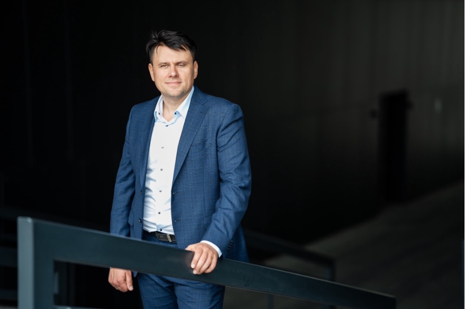 Олег Мищенко