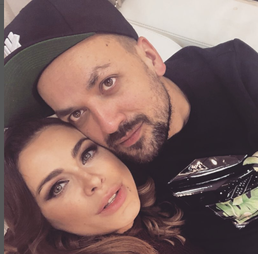 &quot;Кому она здесь нужна&quot;: бывший друг Ани Лорак рассказал, почему она выбрала Россию