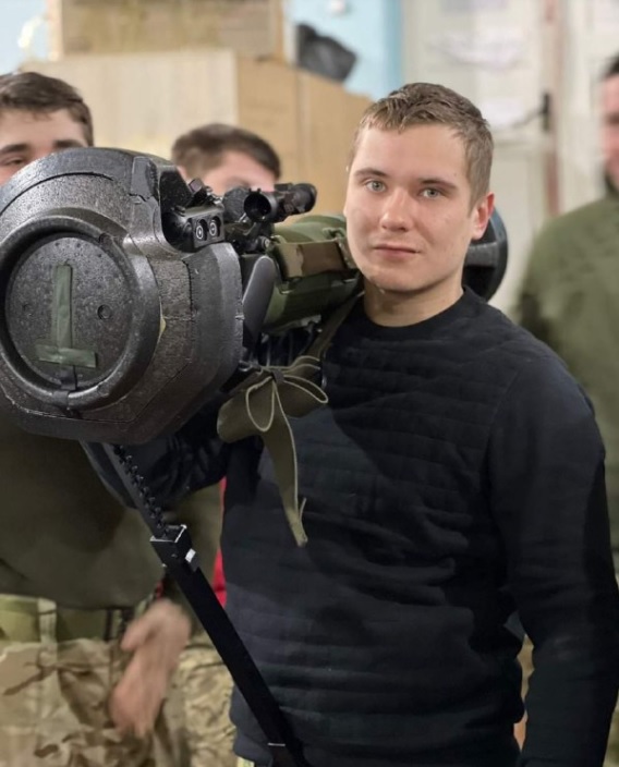 У боях під Києвом загинули публіцист Сергій Заїковський і працівник пресслужби Мінветеранів Денис Котенко