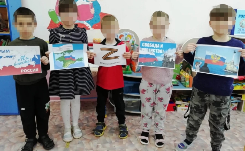 Методы НКВД и павлики морозовы: в России &quot;промывают&quot; мозги детям в садиках