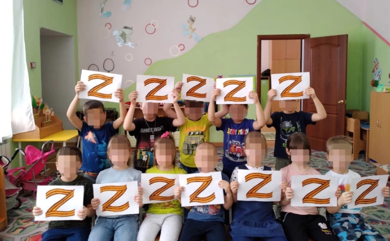 Методы НКВД и павлики морозовы: в России &quot;промывают&quot; мозги детям в садиках