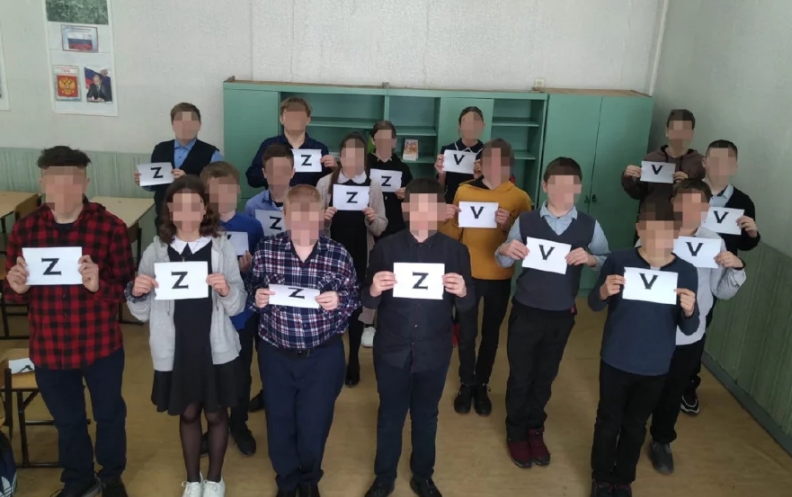 Методы НКВД и павлики морозовы: в России &quot;промывают&quot; мозги детям в садиках