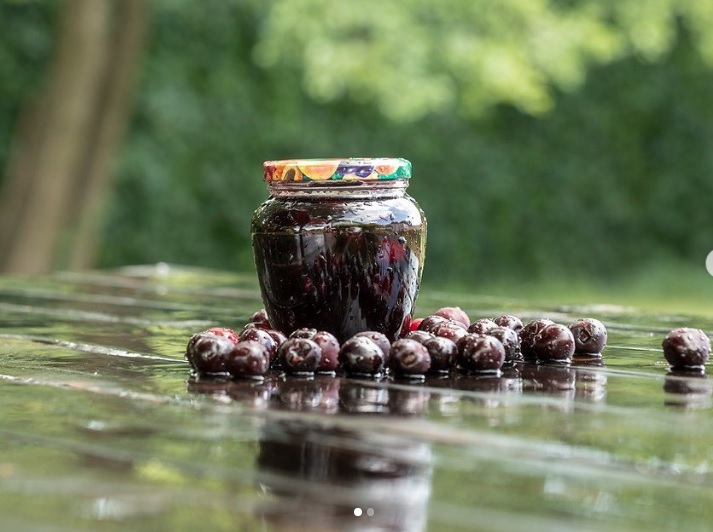 Готовим варенье из черешни с мятой и лимоном: сезон в разгаре