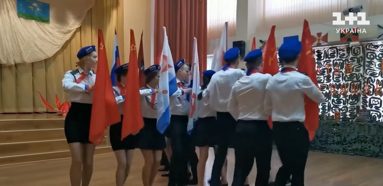 Сразу появились портреты Путина: украинец рассказал о жизни в оккупированном Крыму