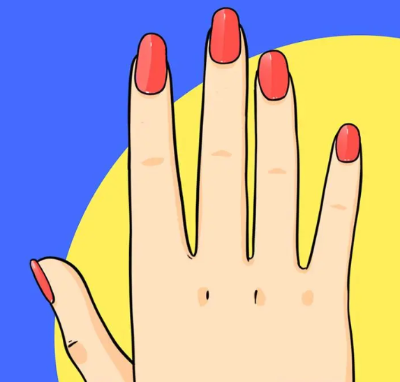 Пальці виглядатимуть тоншими: яка форма нігтів найкраще підходить для ваших рук