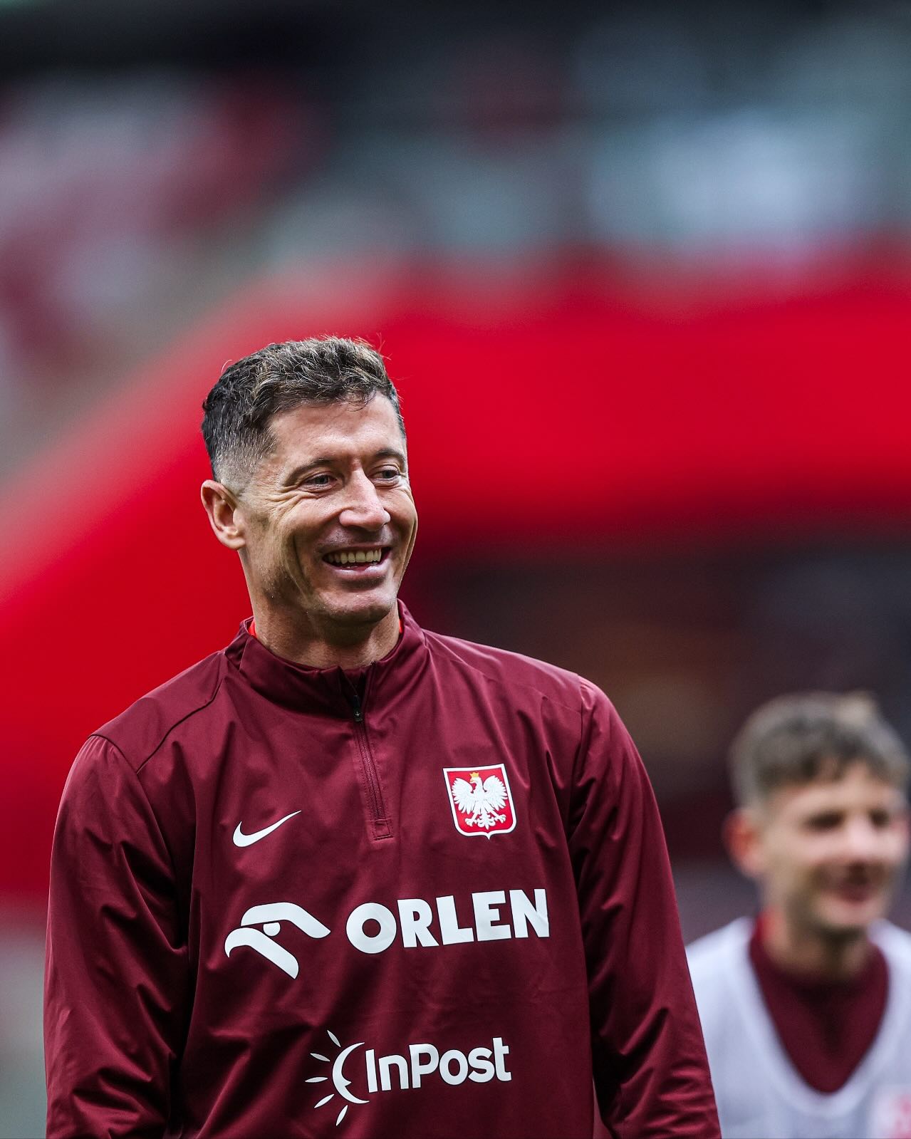 Готов даже на ротацию: Левандовский цепляется за "Барселону", но клуб уже ищет замену