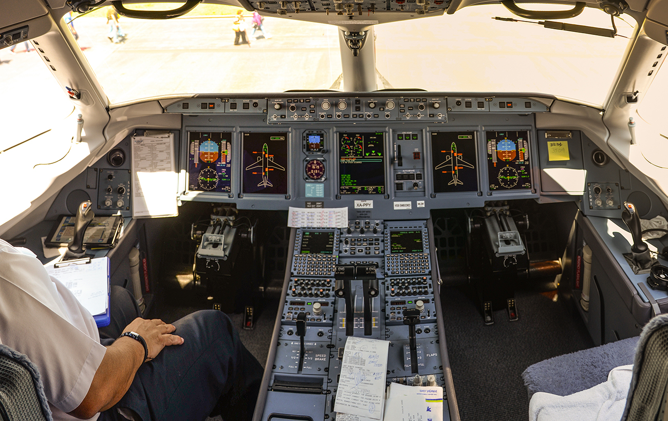 Безвихідь російської авіації. Що відбувається з пілотами пасажирських літаків РФ