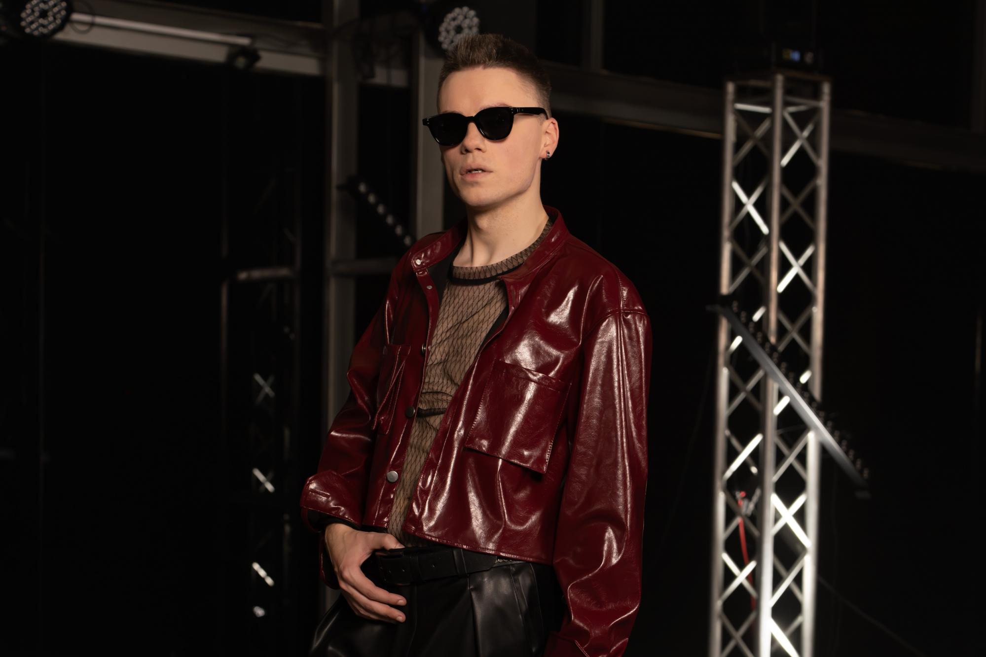 Больше не "детский" певец: РуханкоМен - о кризисе Нацотбора, зависти и мате в песнях