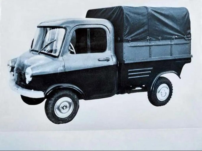 От легковых авто до троллейбусов: топ-5 машин с названием "Киев"