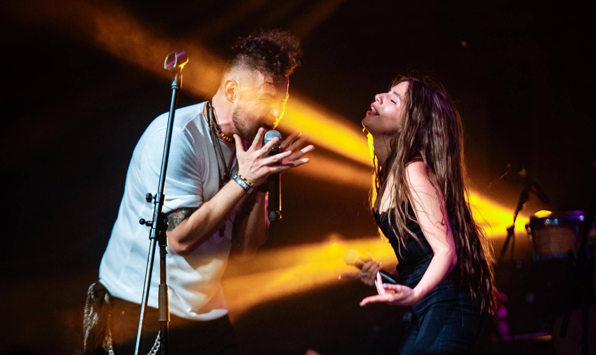 Горячая Христина Соловий страстно спела хит легенд украинской рок-музыки (видео)