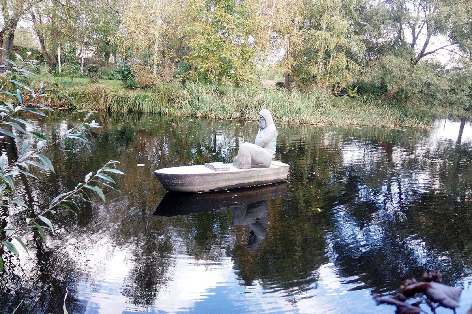 Замок Радомысль: уникальные иконы и бумага для первой киевской книги