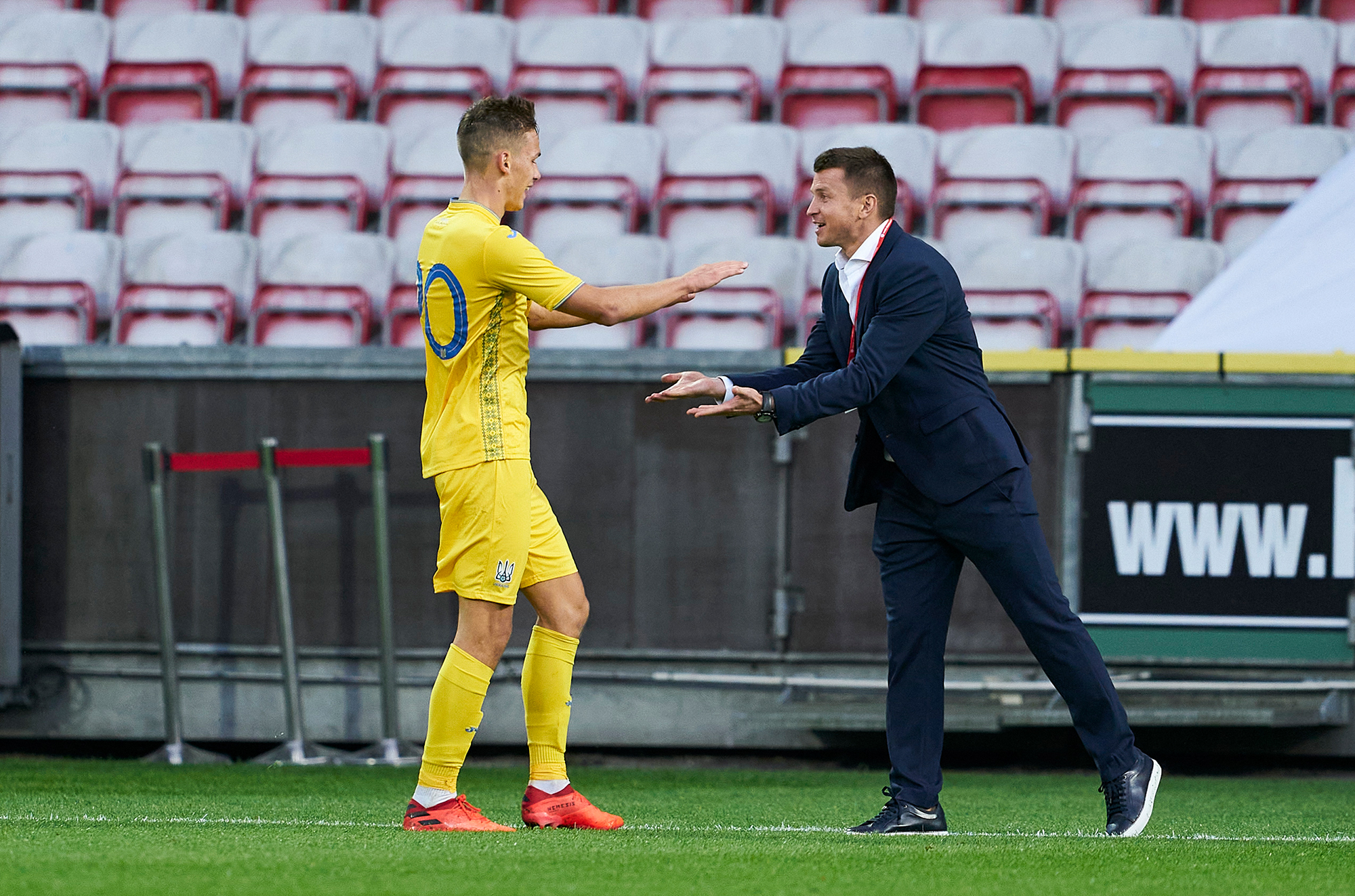 В компании Лобановского и других: какой опыт совместительства в сборной Украины до Ротаня