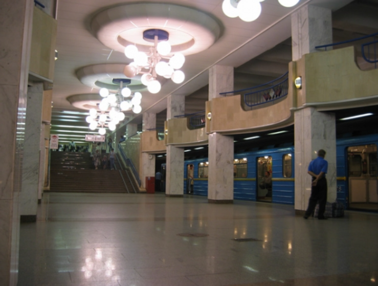 Эти станции метро в Киеве появились при Омельченко: так они выглядят сегодня (фото)
