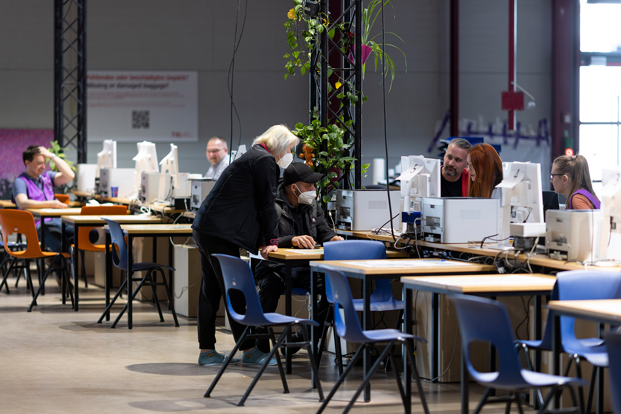 Оформление документов и отказ от помощи. Что нужно сделать перед возвращением в Украину из-за границы