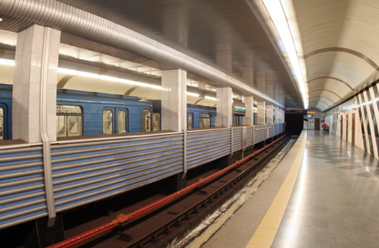 Эти станции метро в Киеве появились при Омельченко: так они выглядят сегодня (фото)