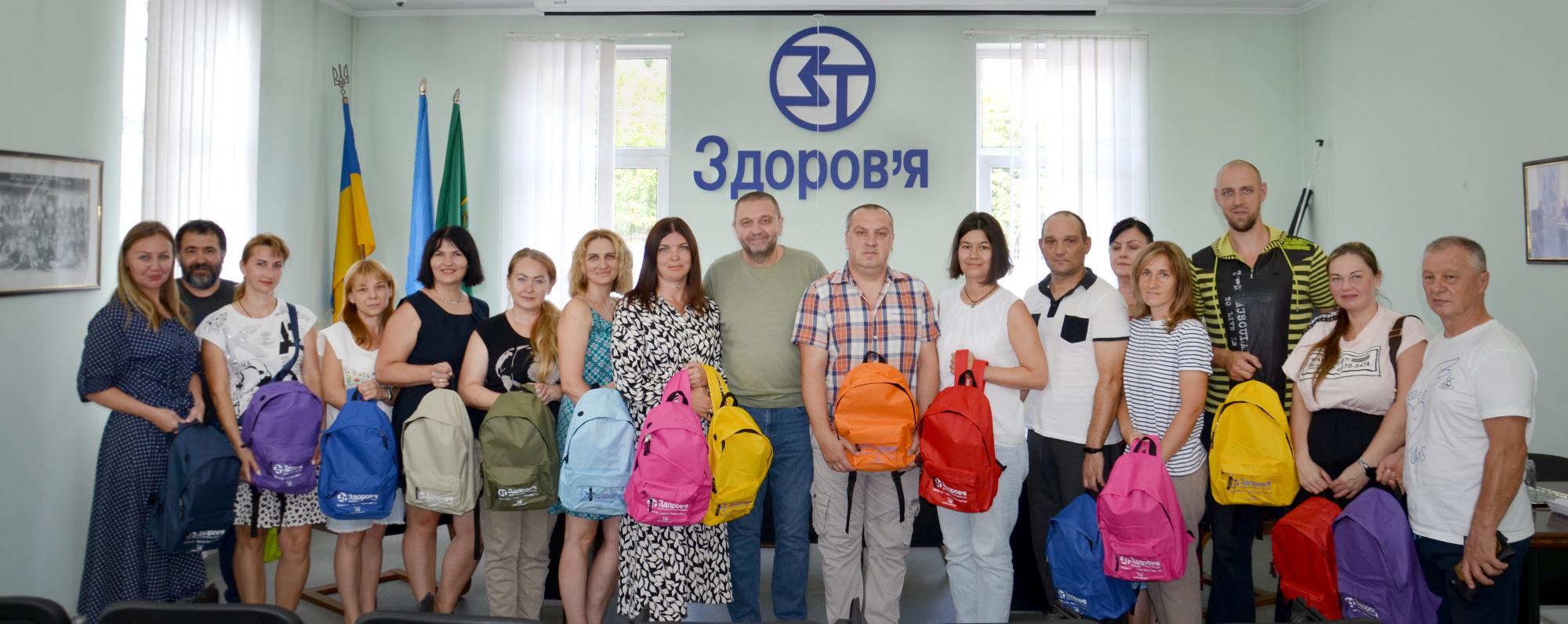 В фармкомпании &quot;Здоровье&quot; поздравили семьи первоклассников