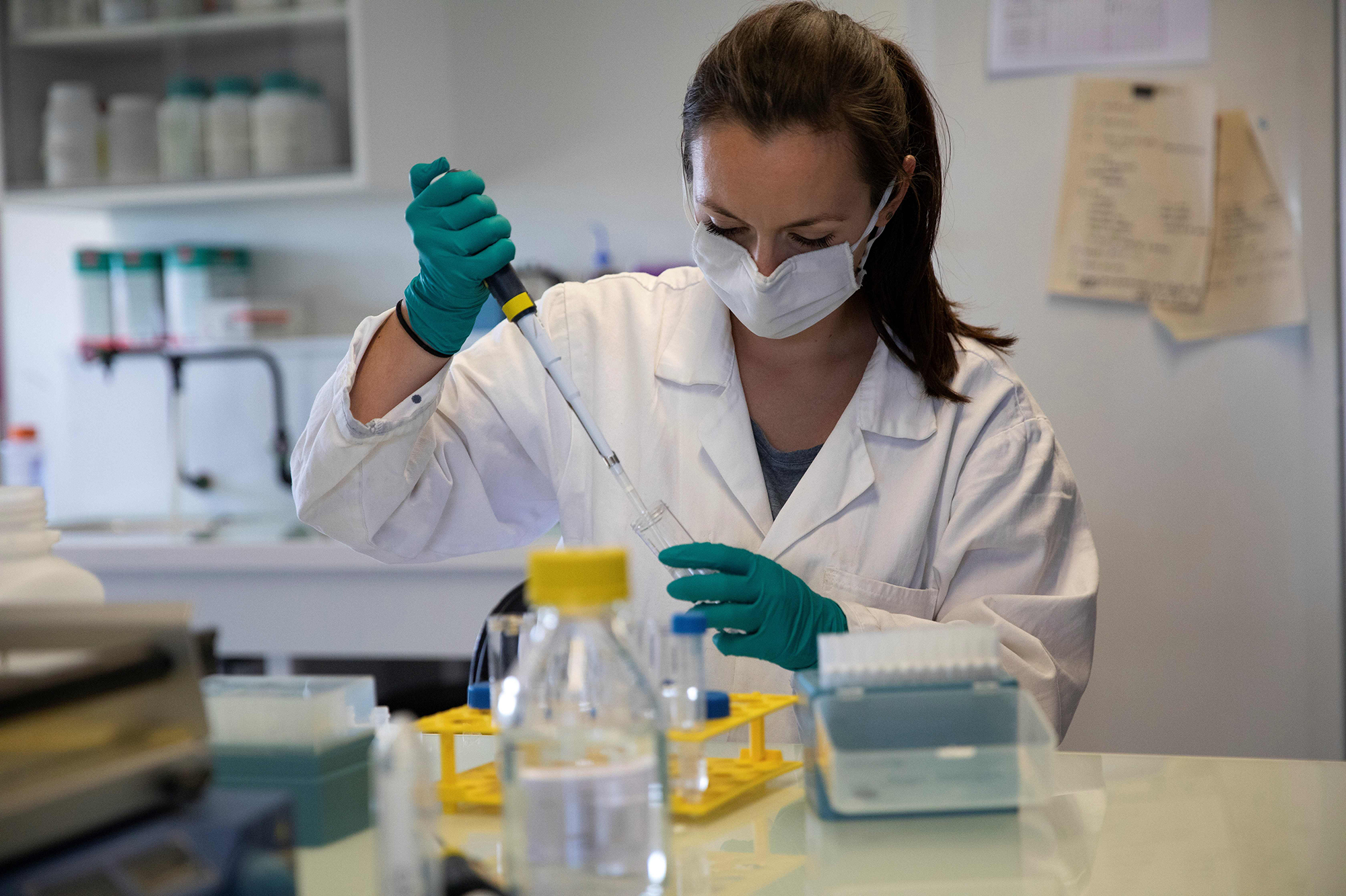 Что мы пьем каждый день? Экологи объяснили, что не так с водой в Украине