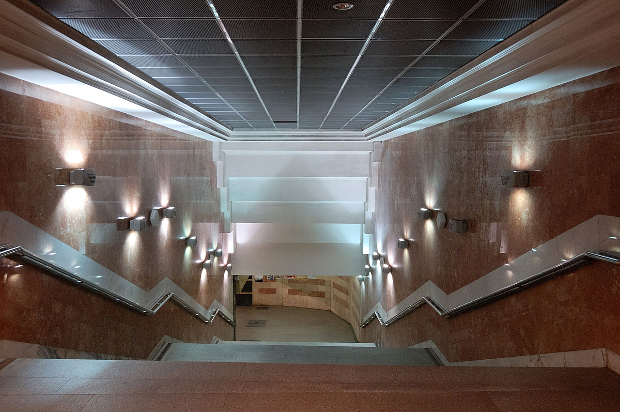 Эти станции метро в Киеве появились при Омельченко: так они выглядят сегодня (фото)