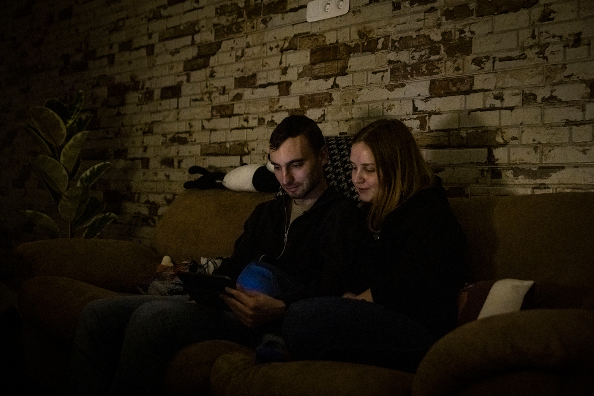 Блекаут і тривога: як не зійти з розуму без світла й тепла? Інтерв'ю з психіатром