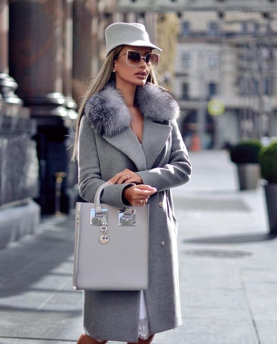 Такі пальто більше ніхто не носить: 5 фасонів, які є ознакою несмаку (фото)