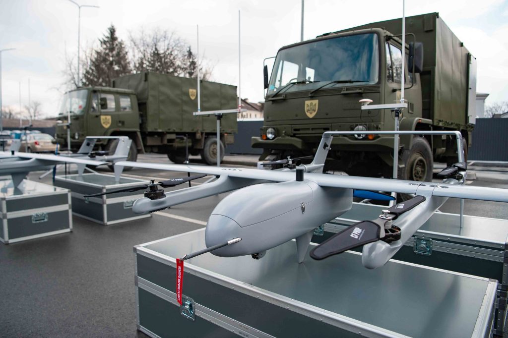 Порошенко передає у війська вдосконалені комплекси БПЛА Poseidon