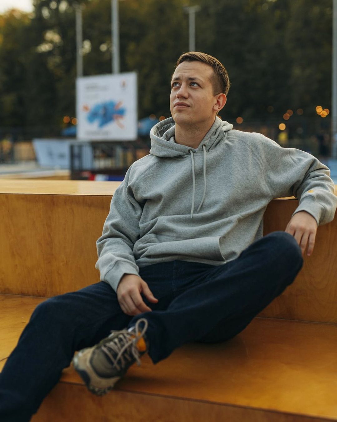 Алексей Дурнев: "Наши защитники каждый день умирают, чтобы мы с вами пили чай на террасе и спали в своих кроватях"