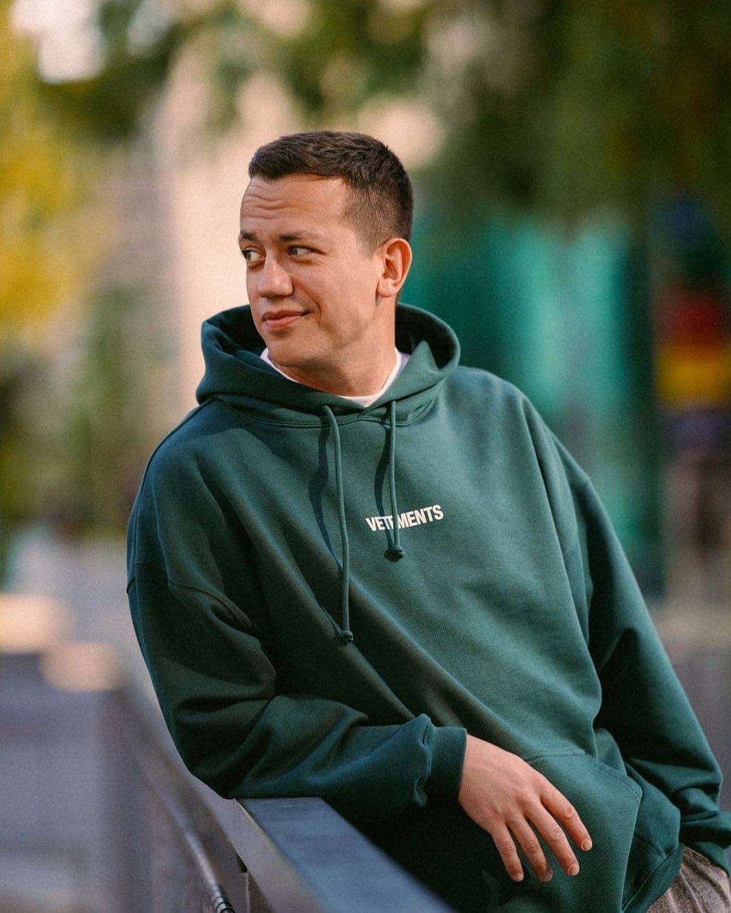 Алексей Дурнев: "Наши защитники каждый день умирают, чтобы мы с вами пили чай на террасе и спали в своих кроватях"