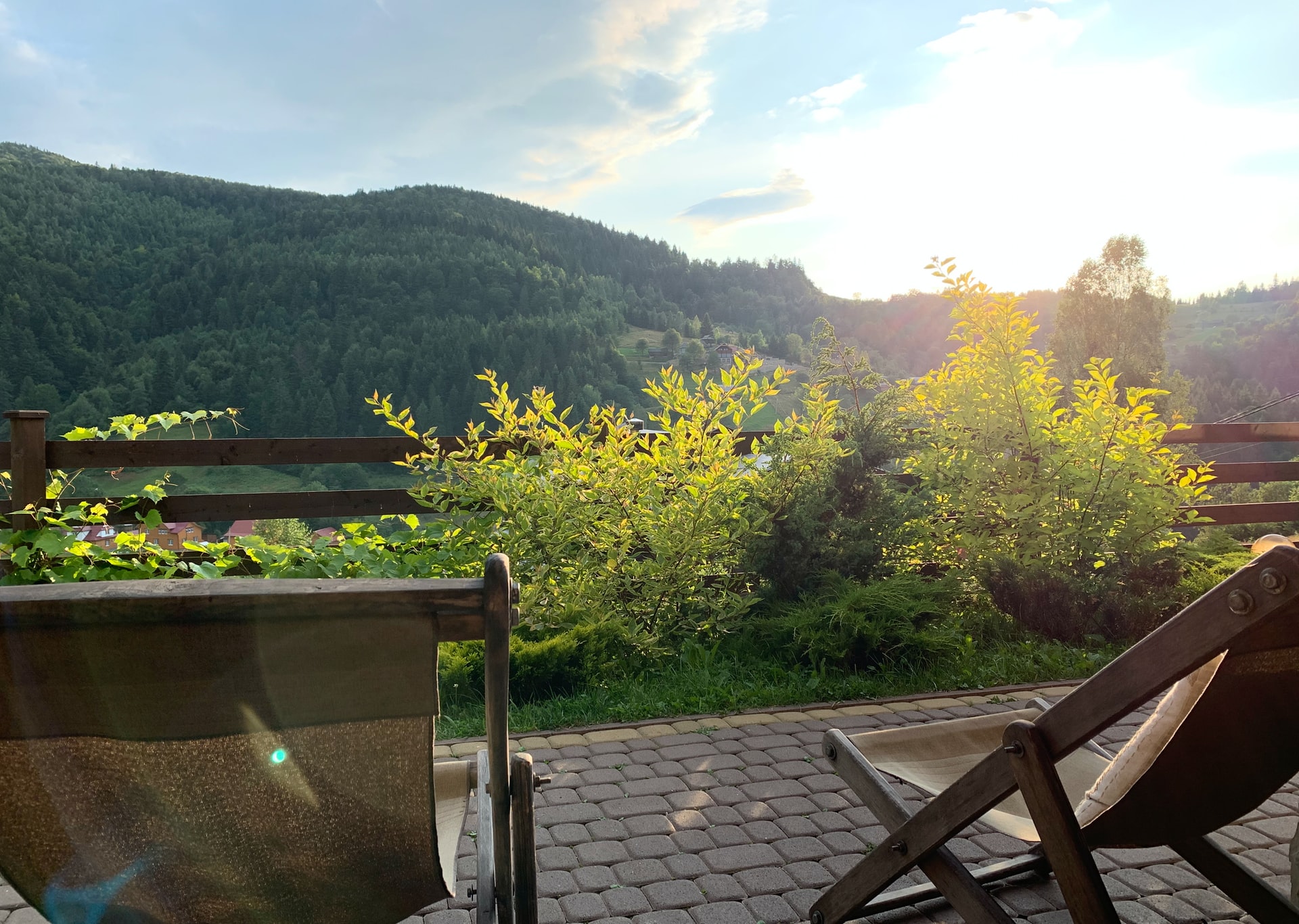 Отели полупустые, поступления в бюджет снизятся, - ГАРТ