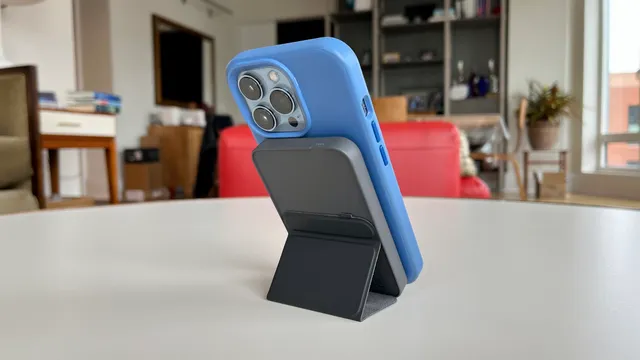 10 лучших беспроводных зарядных устройств: характеристики и цены в Украине