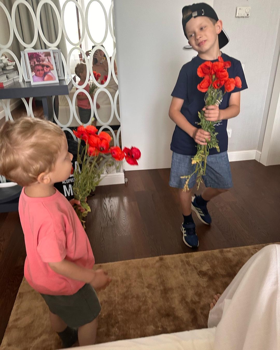 "За них ми зараз і боремося": як українські зірки привітали молодше покоління із Днем захисту дітей