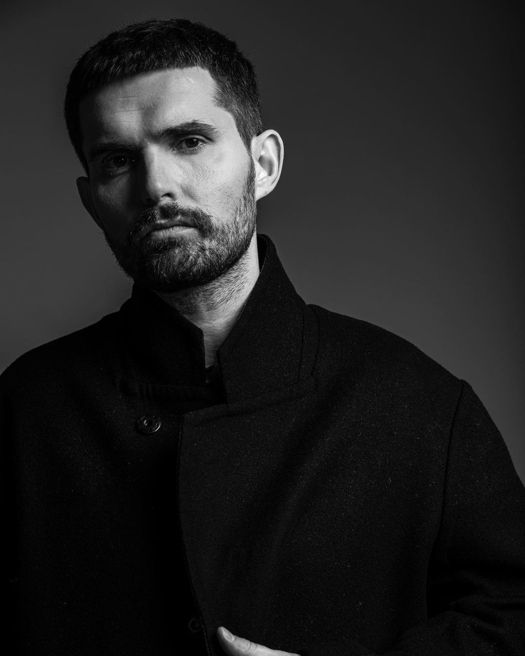 &quot;Он оказался нормальным&quot;: Андрей Хливнюк откровенно рассказал, с кем из россиян общается с передовой