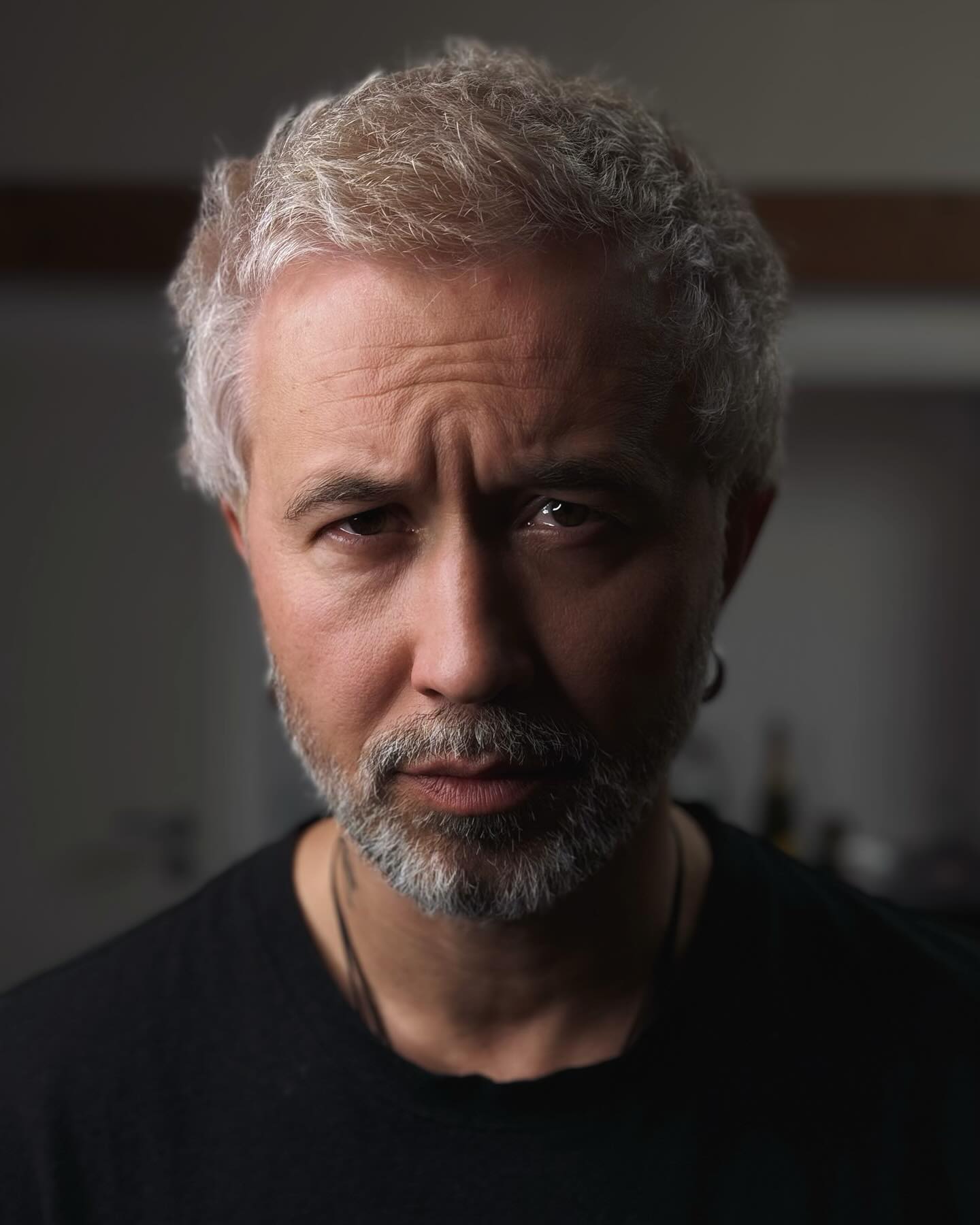 Більше ні краплі: 6 українських зірок, які страждали від алкогольної залежності