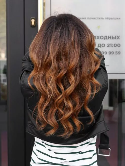 Балаяж чи мелірування: яка техніка фарбування краще підійде саме вам