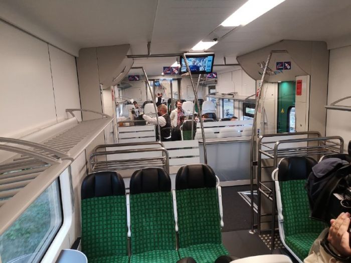 На вокзале в Киеве &quot;засветился&quot; абсолютно новый поезд: смотрите фото и видео