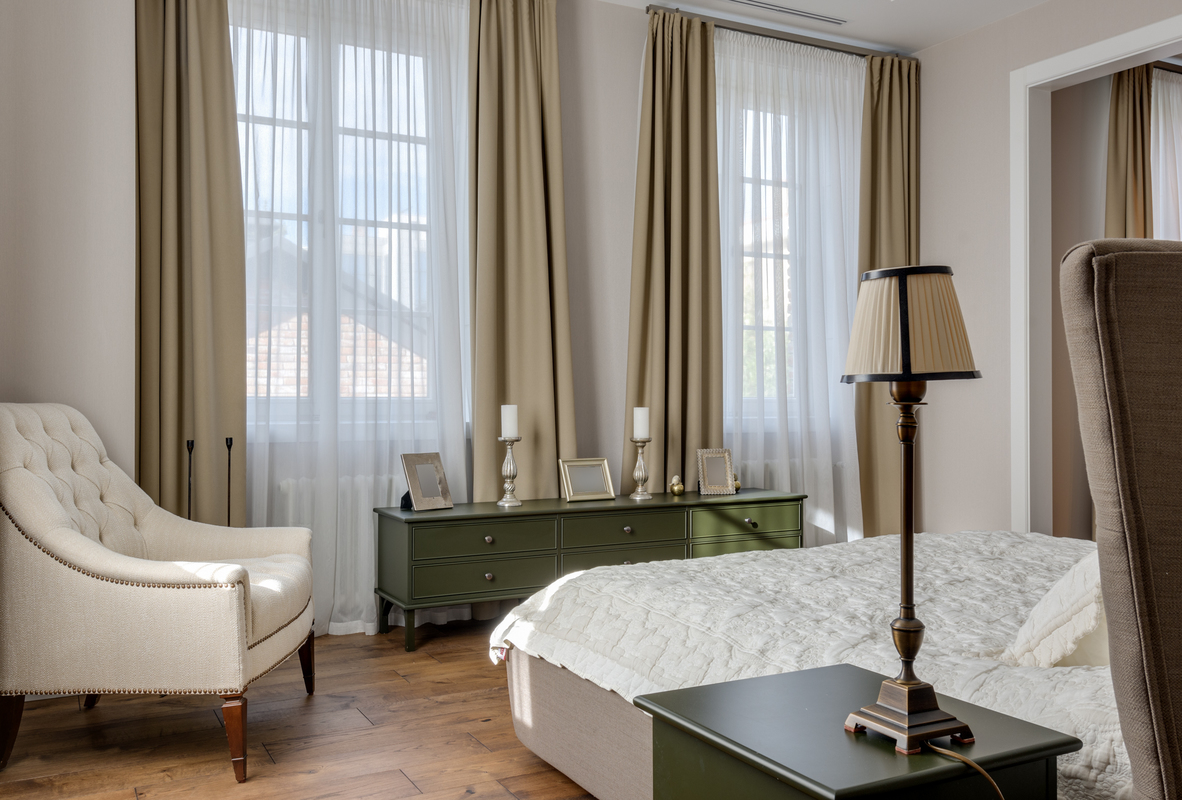 Царский кирпич и американский стиль. В Киеве сдают дом более чем за миллион гривен! (фото)