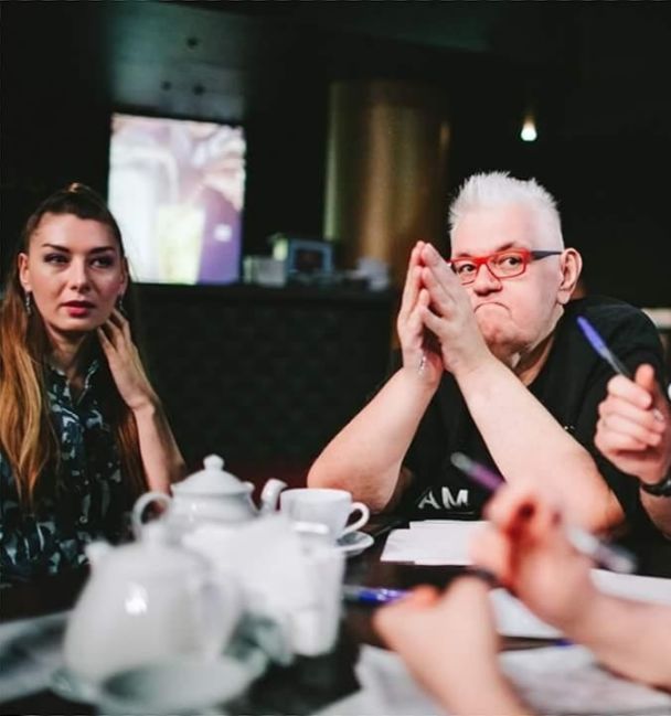 Багато років приховував їх від публіки: що відомо про дружину та сина Сергія Сивохо