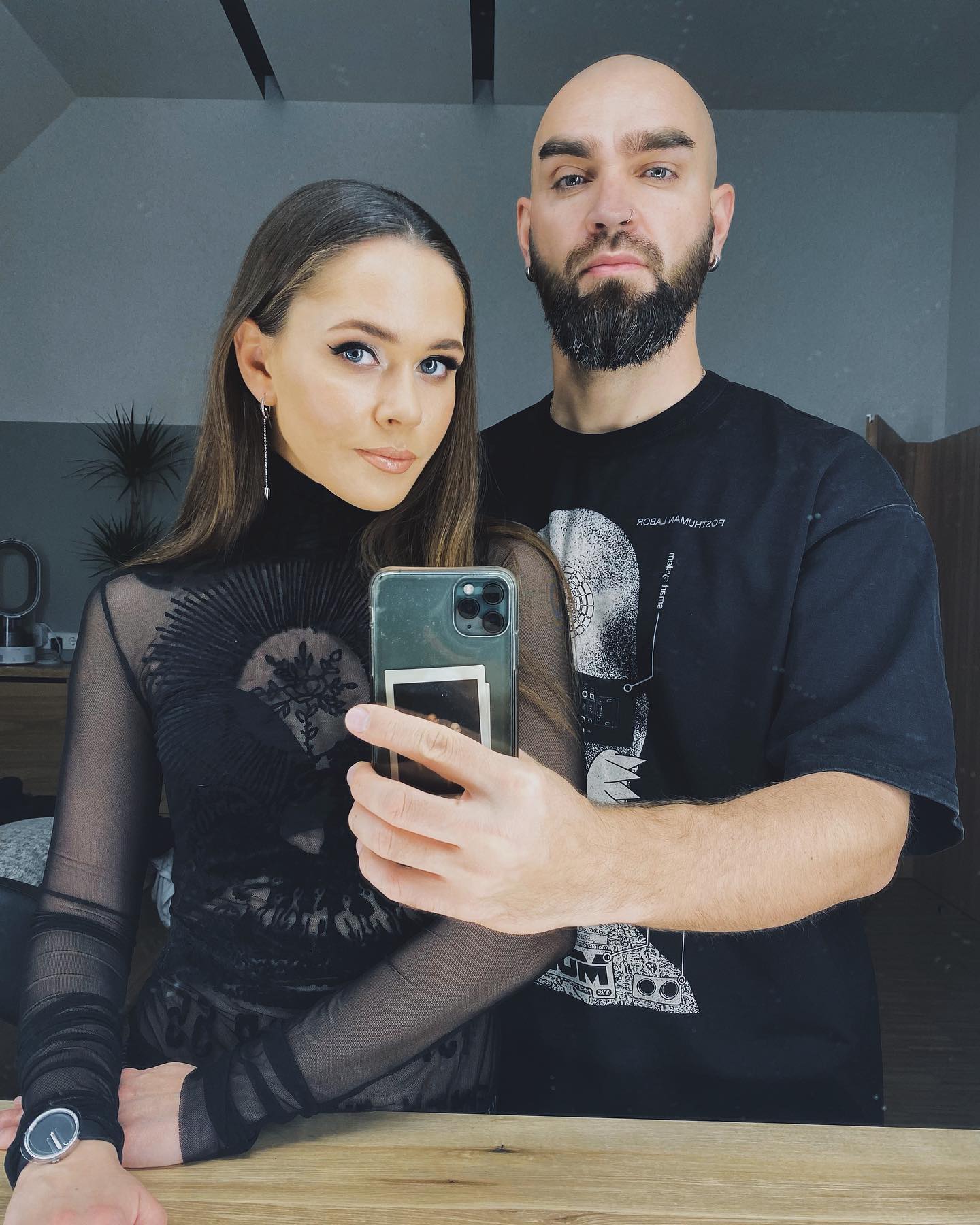 Юлія Саніна несподівано показалася з 9-річним сином, але не в Україні