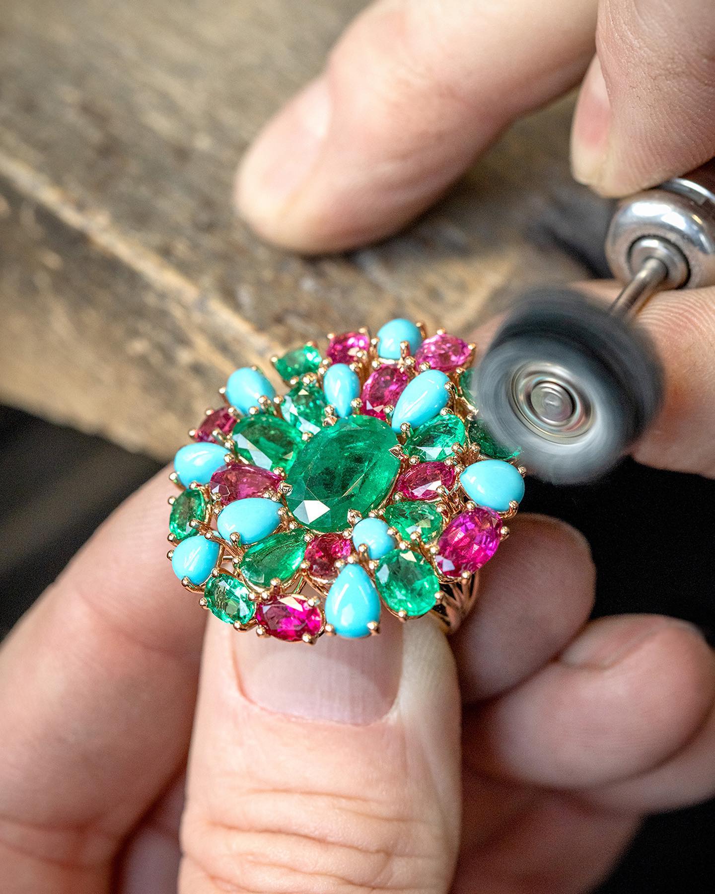 Джулия Робертс выпустила коллекцию особых украшений (фото)